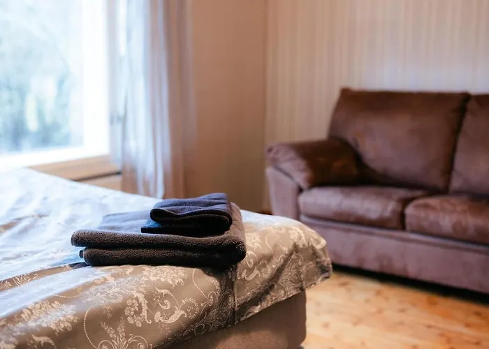 Einar Βίλα Lapvaartti