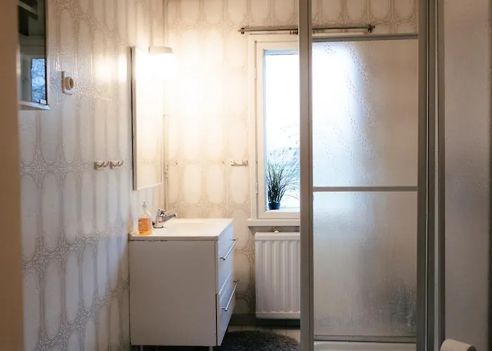 Einar Βίλα Lapvaartti